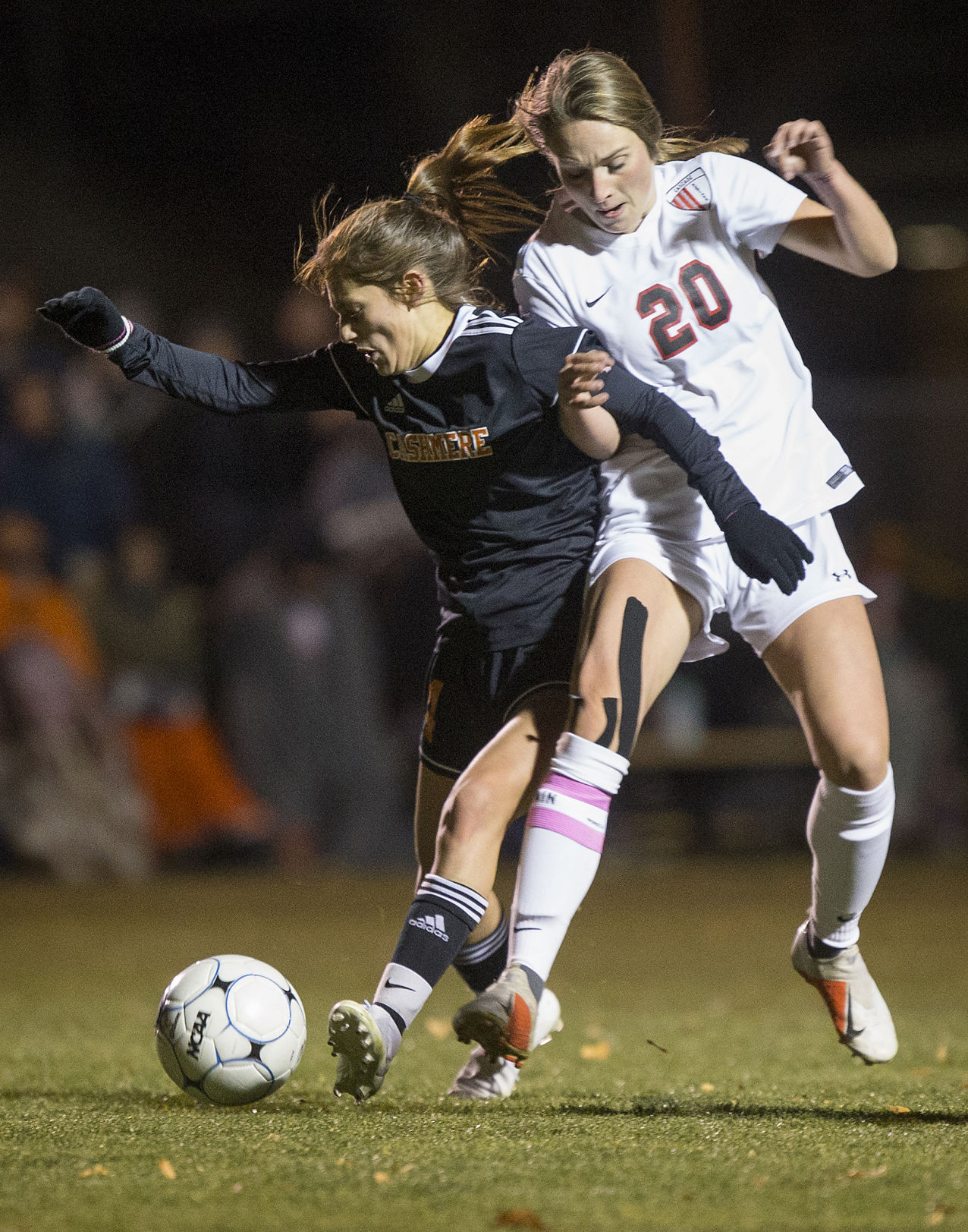191031-sportslocal-cashmeresoccer 02.jpg